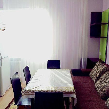 Sky Infinity Apartment Astana Buitenkant foto
